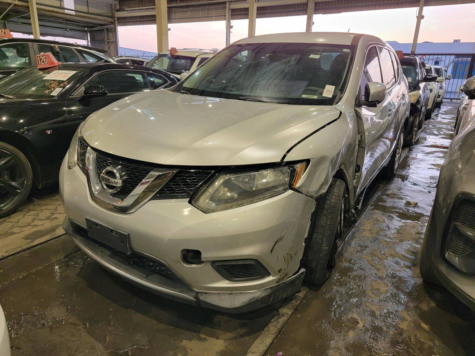 2015 NISSAN ROGUE — 184107 Miles — Lot MT3FP541345 — Main - Marhaba Auctions Used Cars - Image 4