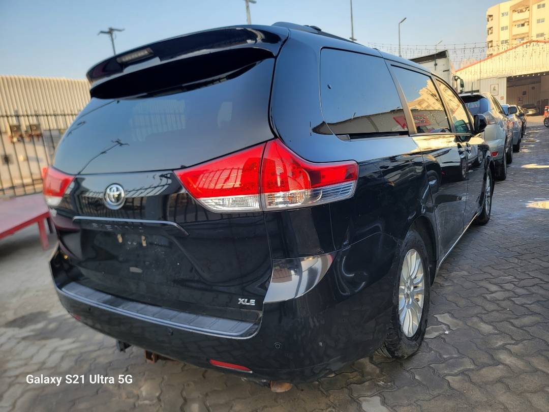 2013 TOYOTA SIENNA — 191500 Miles — Lot 298674 — Main - Marhaba Auctions Used Cars - Image 3