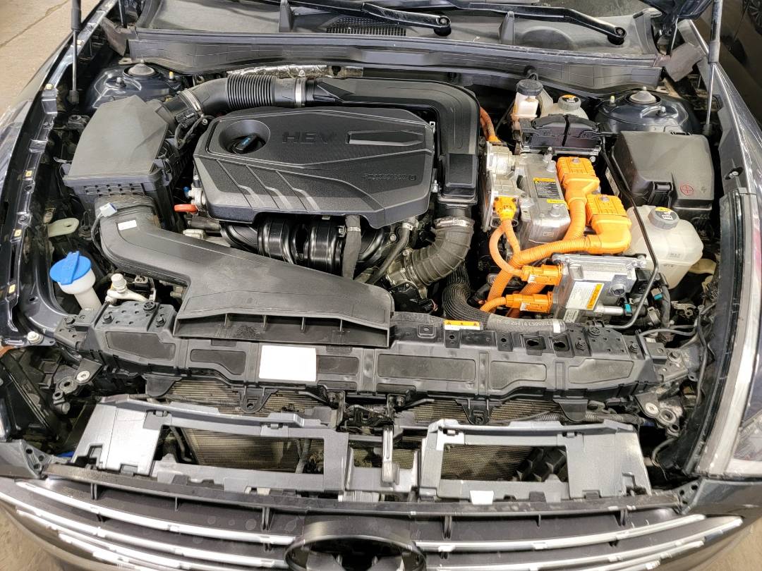 HYUNDAI SONATA 2021 - Marhaba Auction Used Cars - Image 12