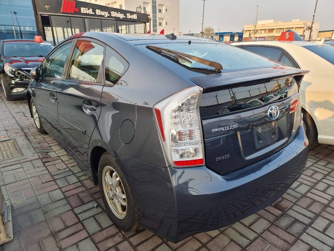 TOYOTA PRIUS 2011 - Marhaba Auction Used Cars - Image 4