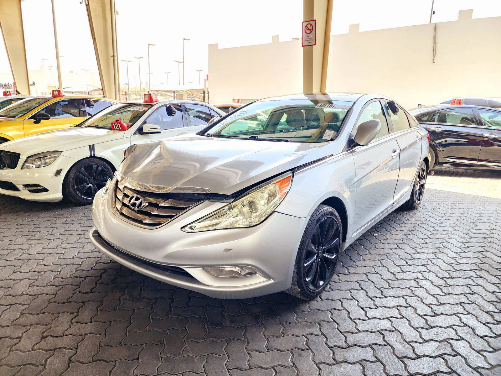 2012 HYUNDAI SONATA — 175035 Miles — Lot 89187855 — Souq - Marhaba Auctions Used Cars - Image 5