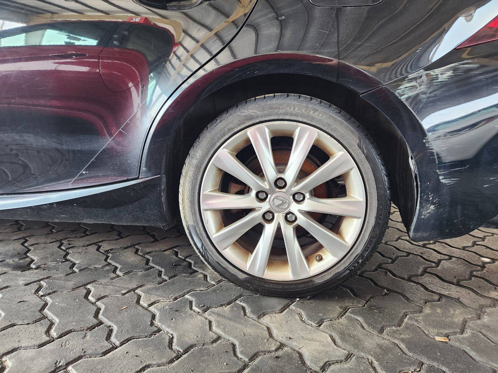 2014 LEXUS IS 250 — 175698 Miles — Lot 24E5011203 — Souq - Marhaba Auctions Used Cars - Image 10