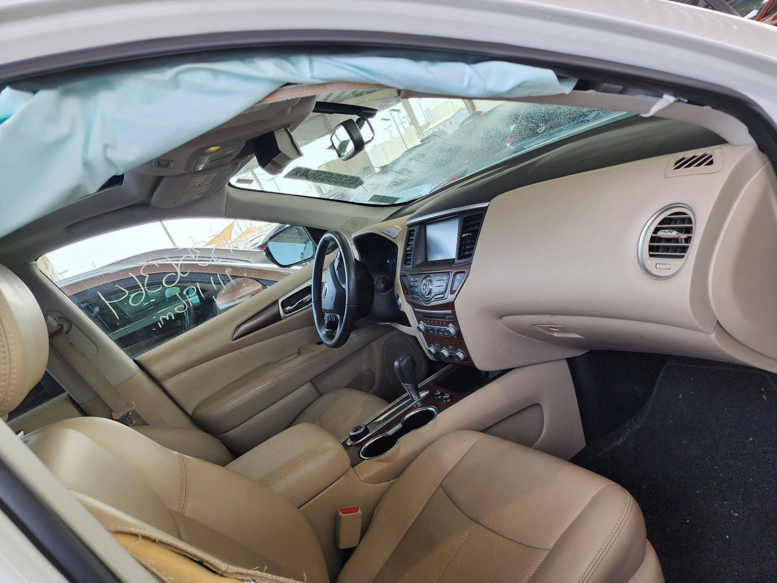 2018 NISSAN PATHFINDER — 111196 Miles — Lot 52234 — Souq - Marhaba Auctions Used Cars - Image 7