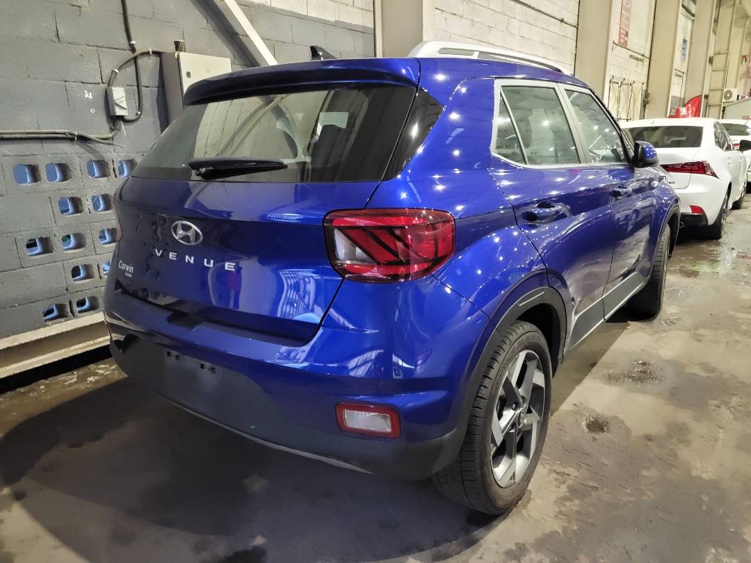 2022 HYUNDAI VENUE SEL — 56693 Miles — Lot 77462654 — Main - Marhaba Auctions Used Cars - Image 3