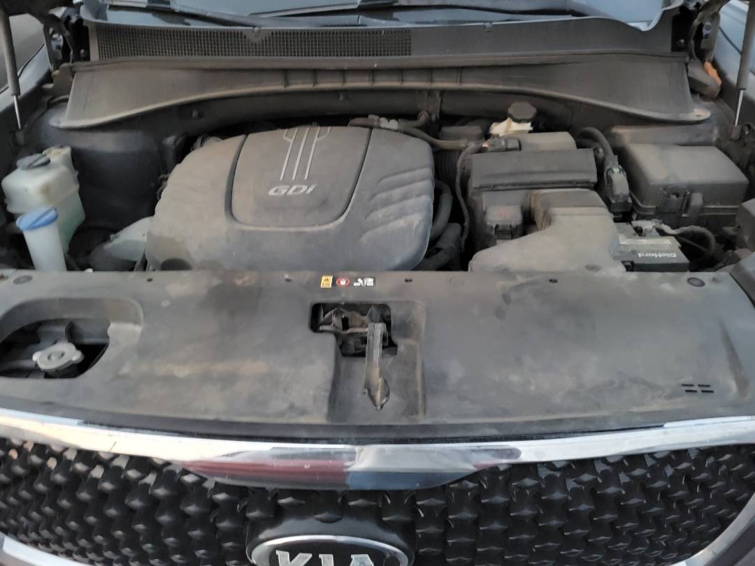 2016 KIA SORENTO — 166928 Miles — Lot 53GG137415 — Souq - Marhaba Auctions Used Cars - Image 10