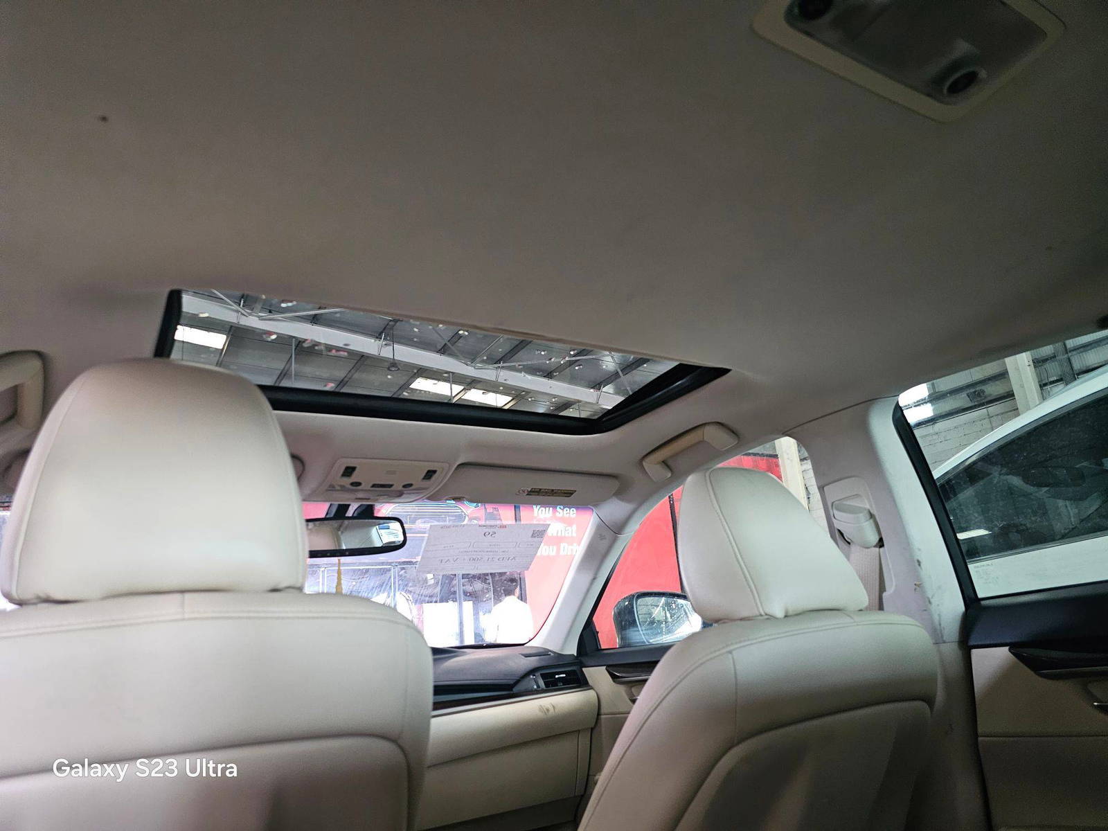 LEXUS ES 350 2015 - Marhaba Auction Used Cars - Image 11