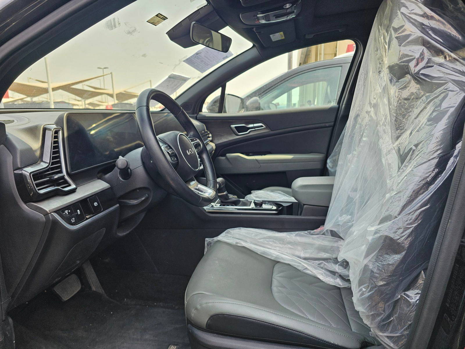 2023 KIA SPORTAGE — 28435 Miles — Lot F9PG010476 — Souq - Marhaba Auctions Used Cars - Image 9