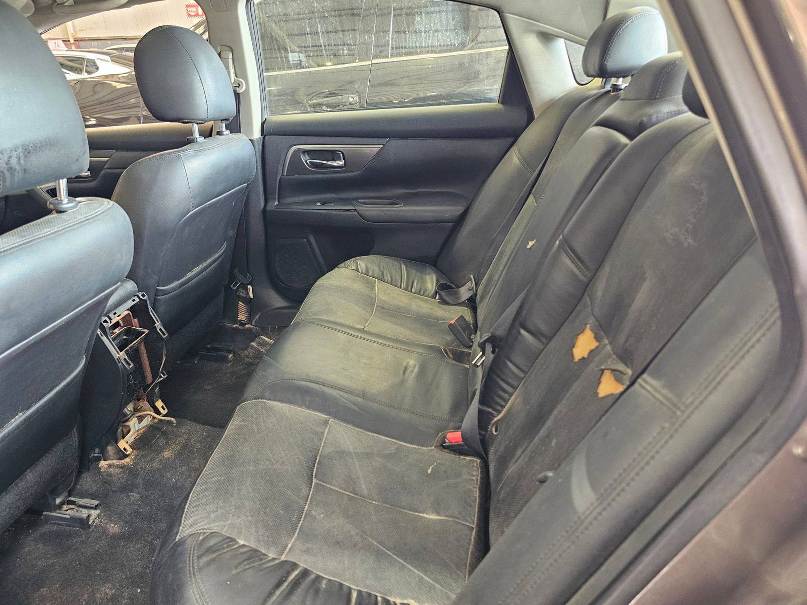2015 NISSAN ALTIMA — 132396 Miles — Lot FC571724 — Main - Marhaba Auctions Used Cars - Image 9