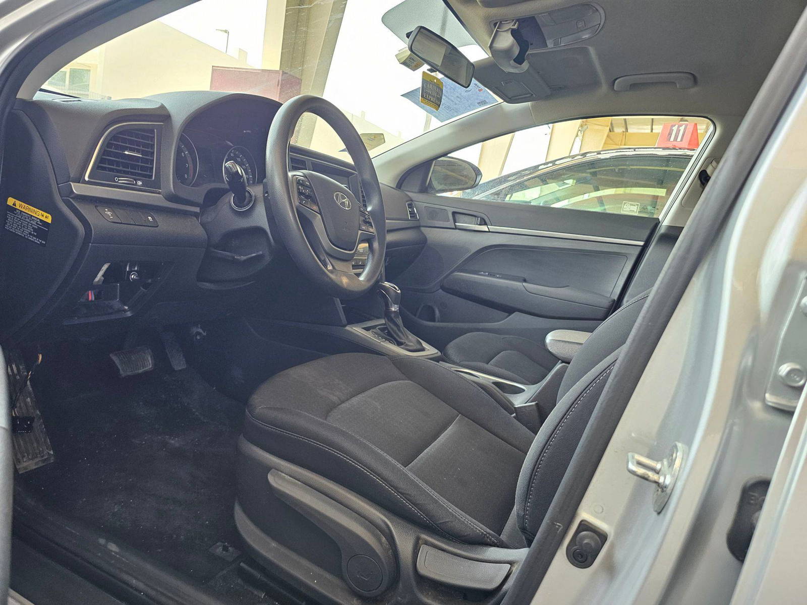 HYUNDAI ELANTRA 2018 - Marhaba Auction Used Cars - Image 8