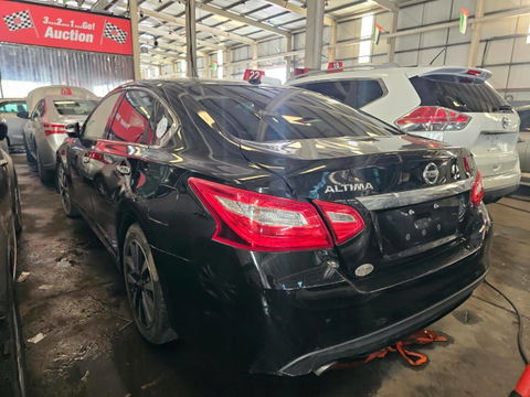 2017 NISSAN ALTIMA at Marhaba Auctions