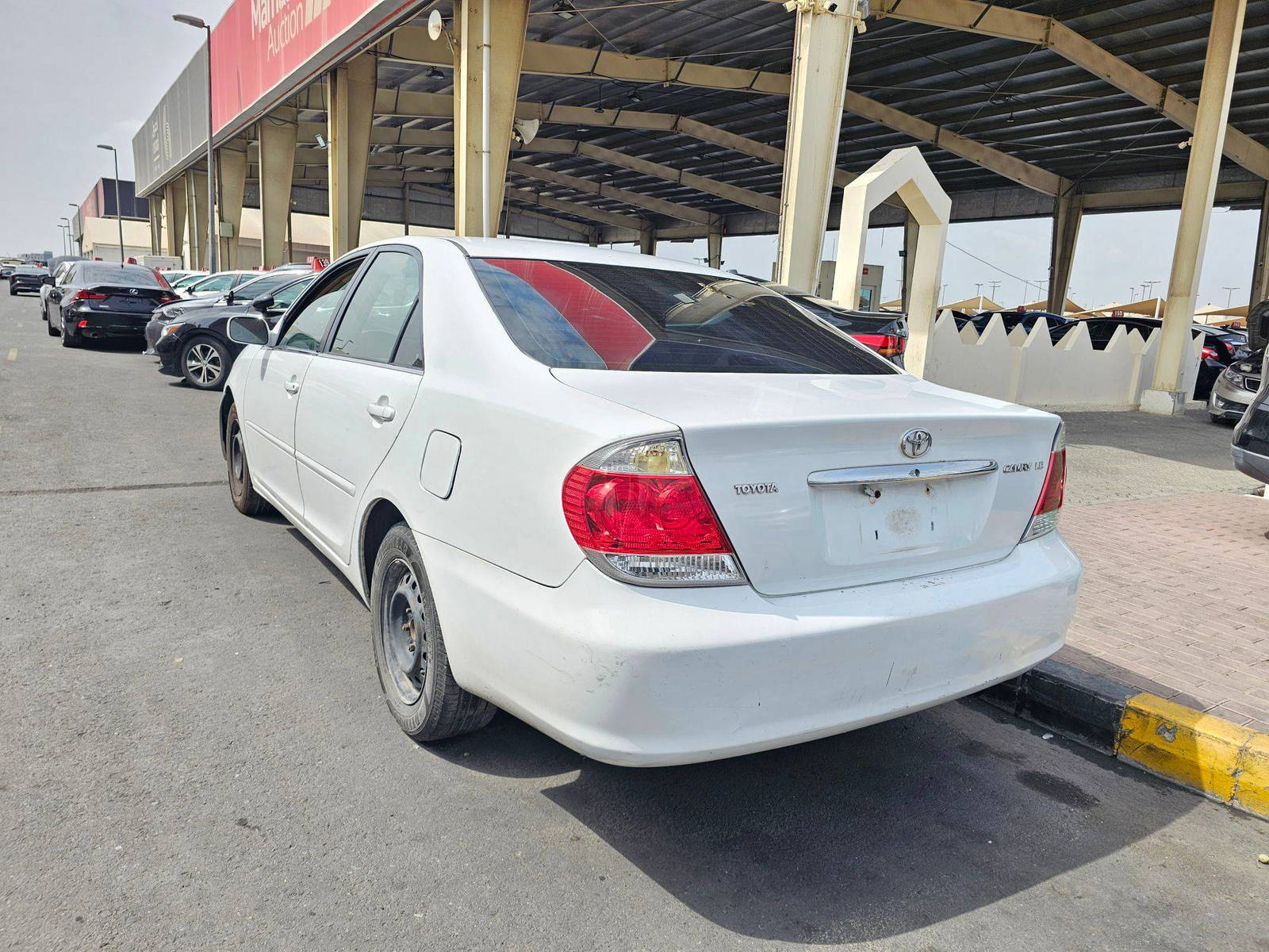 2006 TOYOTA CAMRY — 164182 Miles — Lot 718404 — Souq - Marhaba Auctions Used Cars - Image 4