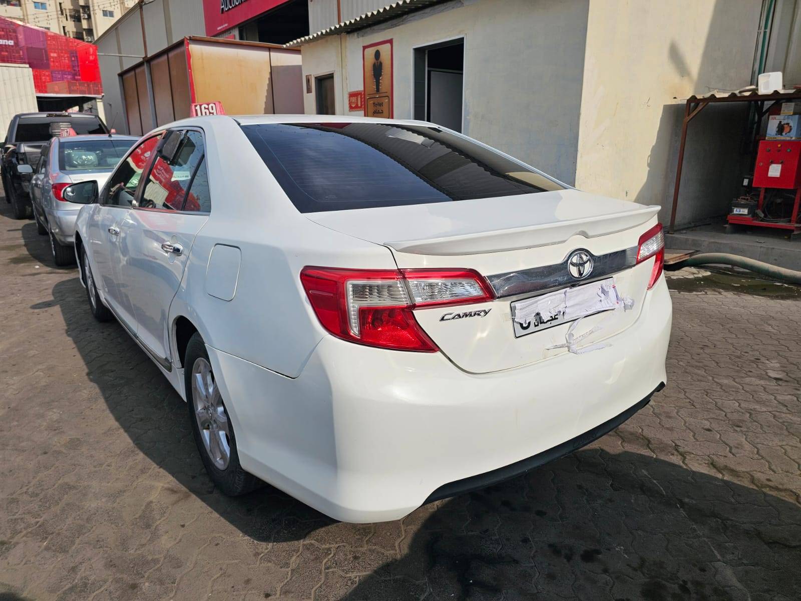 2015 TOYOTA CAMRY — sold — 300546 KM — Lot X562533 — Main - Marhaba Auctions Used Cars - Image 2