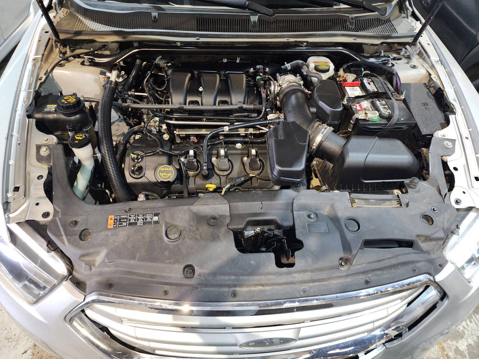 2019 FORD TAURUS — 155091 Miles — Lot 215487 — Al Quoz - Marhaba Auctions Used Cars - Image 11