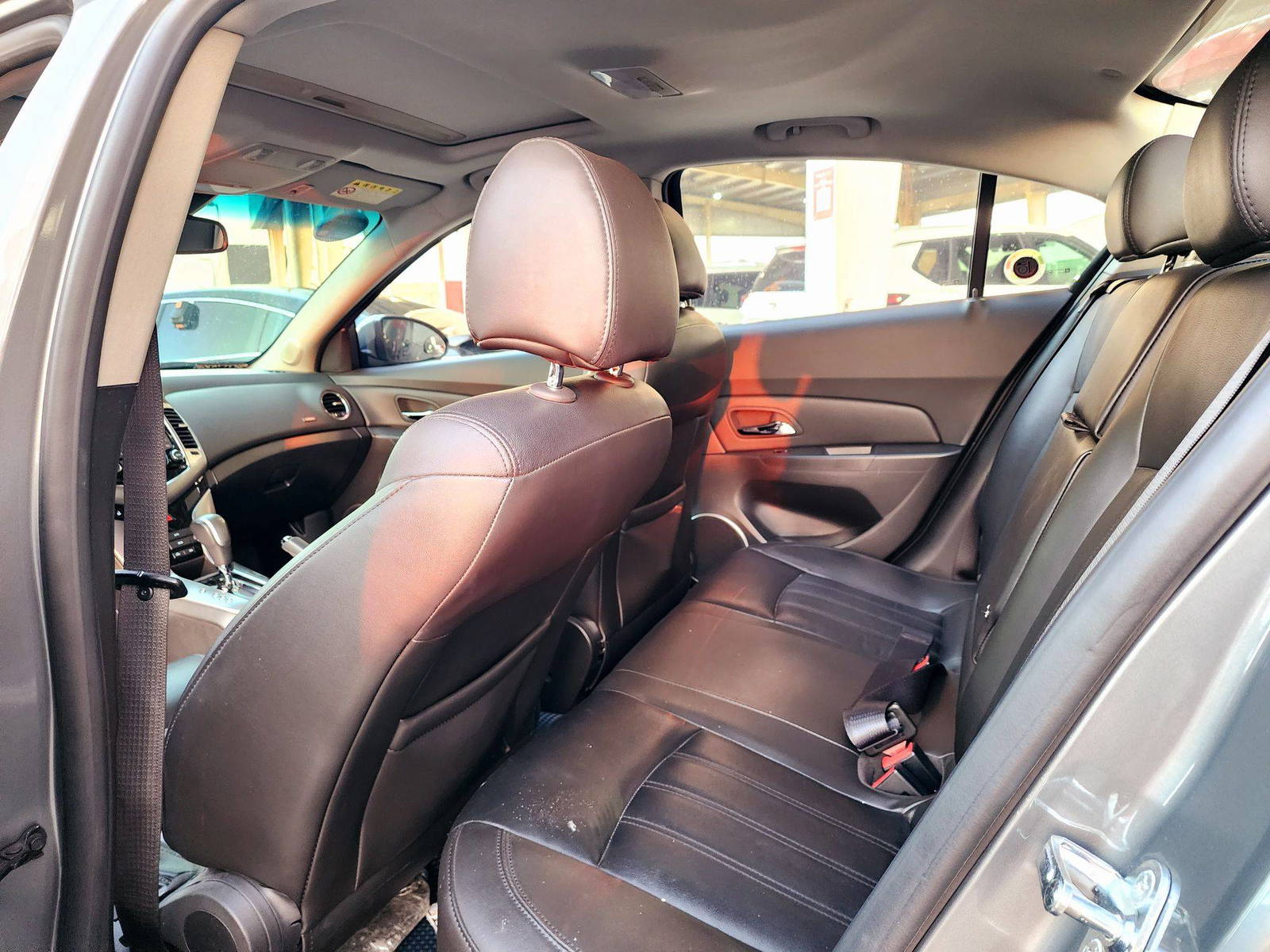 2011 CHEVROLET CRUIZE — 65458 KM — Lot 5DBK134877 — Souq - Marhaba Auctions Used Cars - Image 6