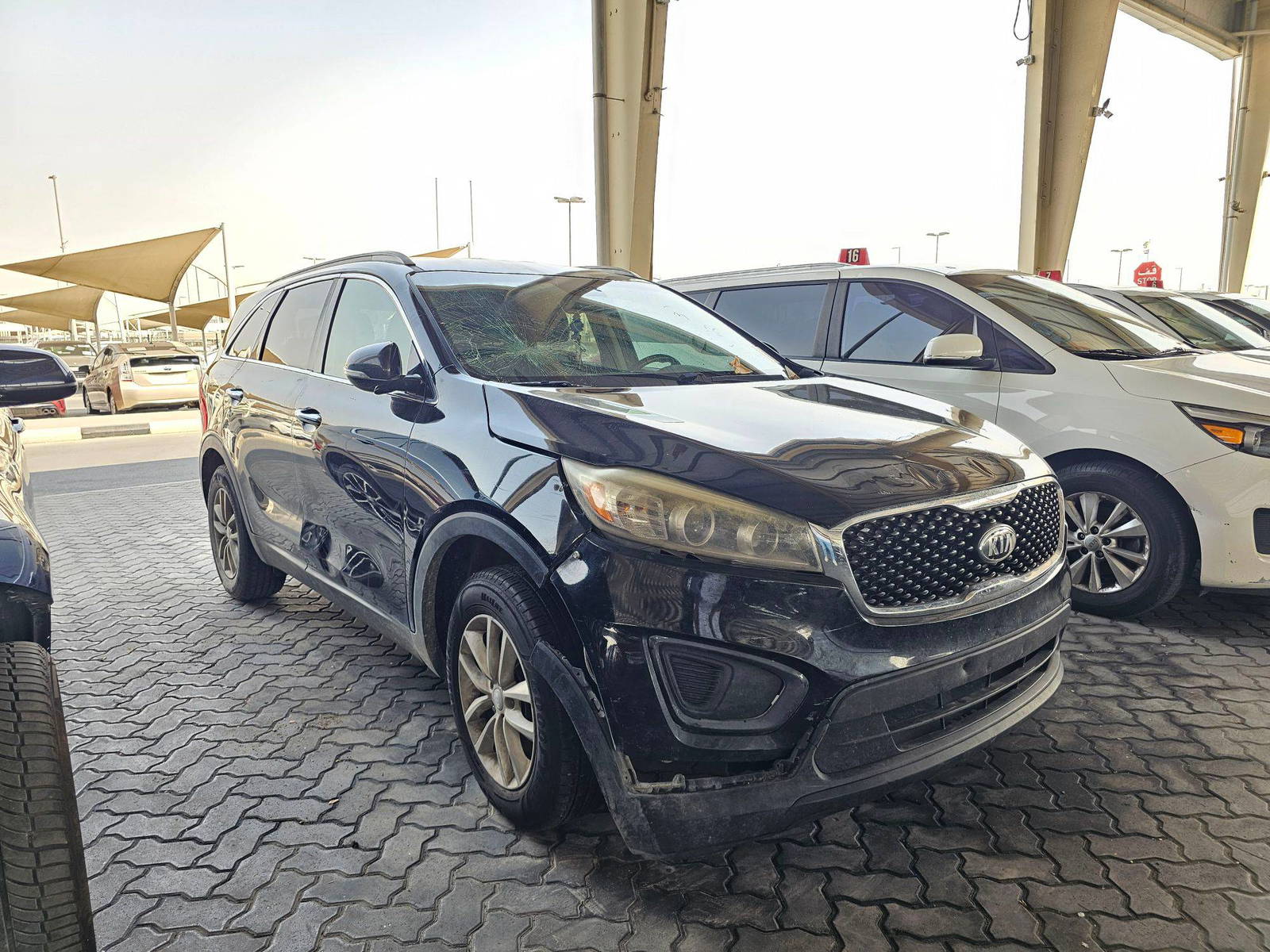 KIA SORENTO 2017 - Marhaba Auction Used Cars - Image 4