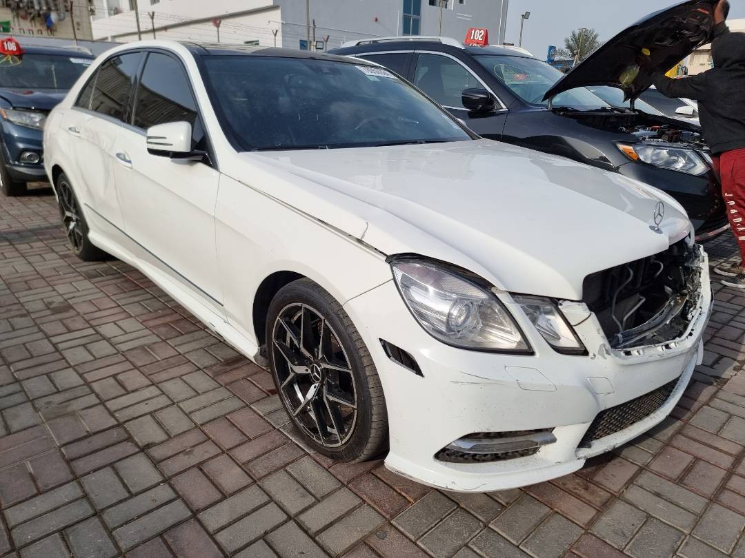 2013 MERCEDES BENZ E 350 — 155535 Miles — Lot 215487 — Ind. 12 - Marhaba Auctions Used Cars - Image 5
