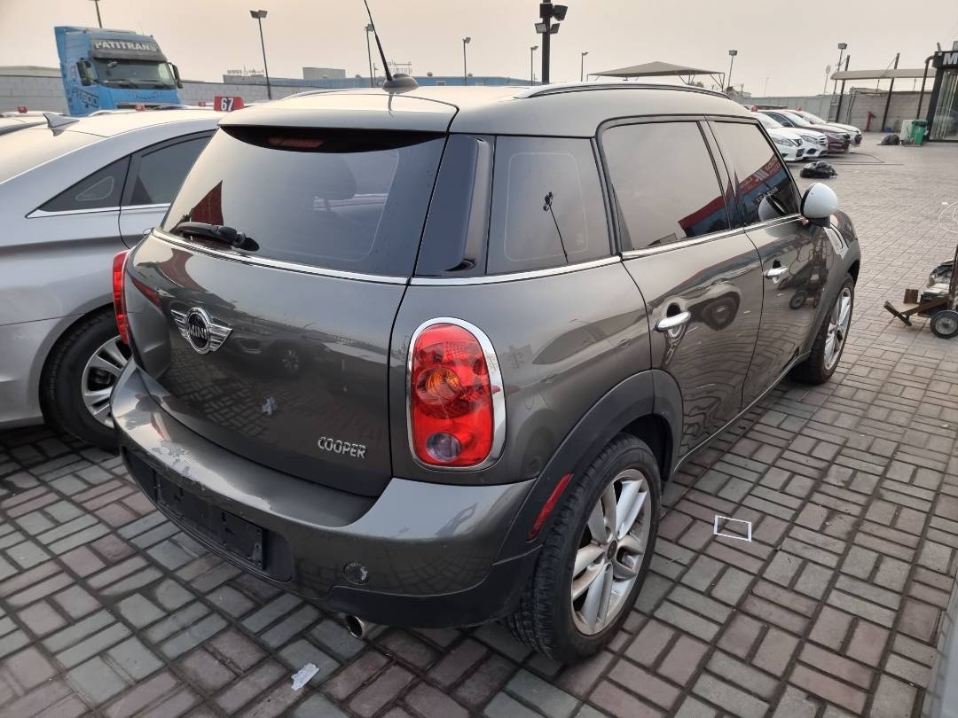 2011 MINI COOPER COUNTRYMAN — 96072 KM — Lot M01199 — Ind. 12 - Marhaba Auctions Used Cars - Image 4