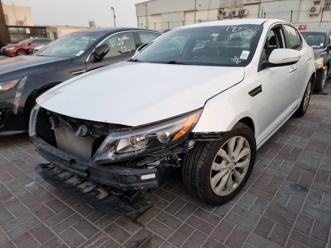 2015 KIA OPTIMA — 156099 Miles — Lot 41618244 — Ind. 12 - Marhaba Auctions Used Cars - Image 4