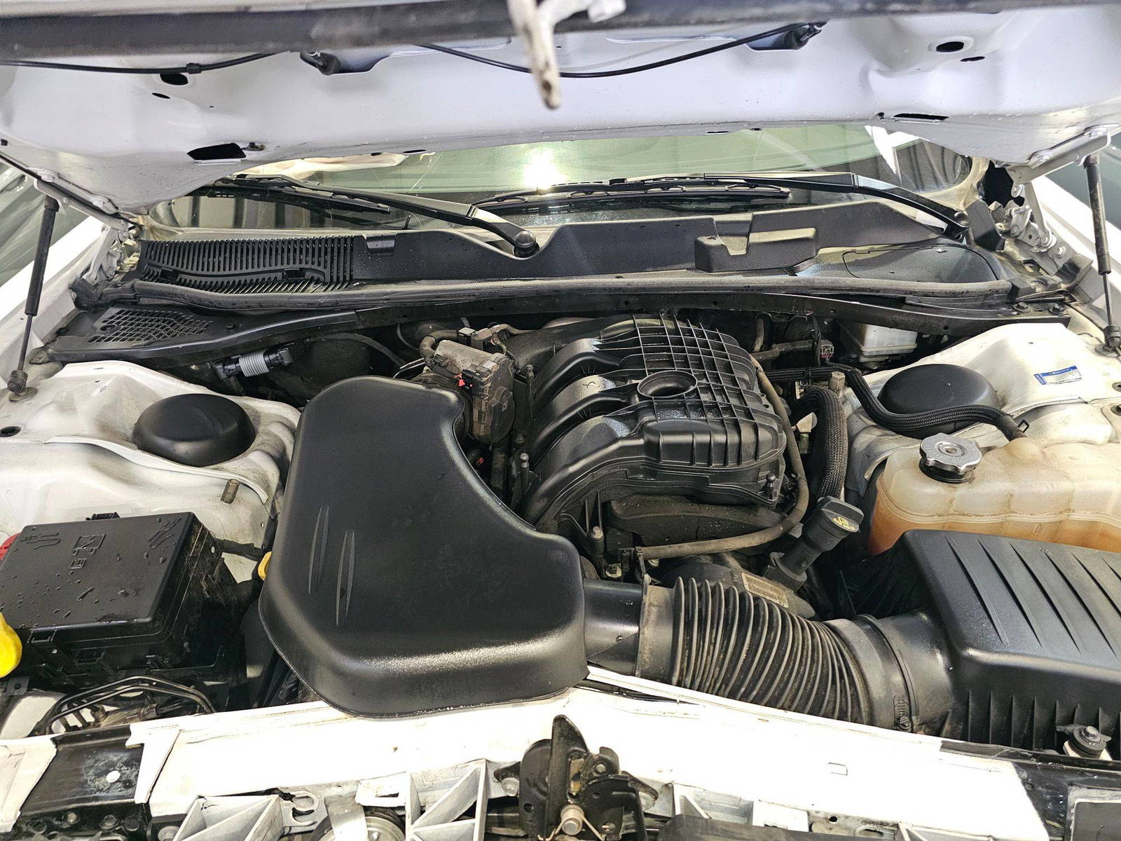 DODGE CHALLENGER 2023 - Marhaba Auction Used Cars - Image 11