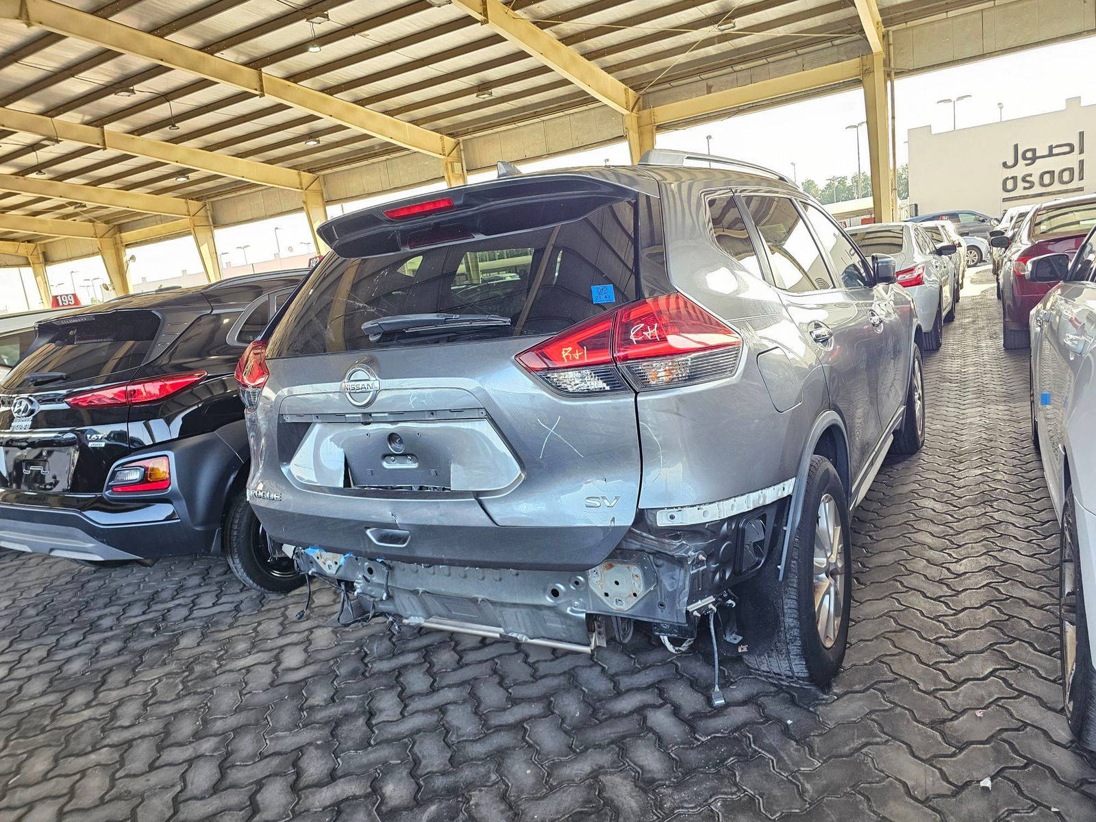 2018 NISSAN ROGUE — 132614 Miles — Lot 7JP607145 — Souq - Marhaba Auctions Used Cars - Image 3