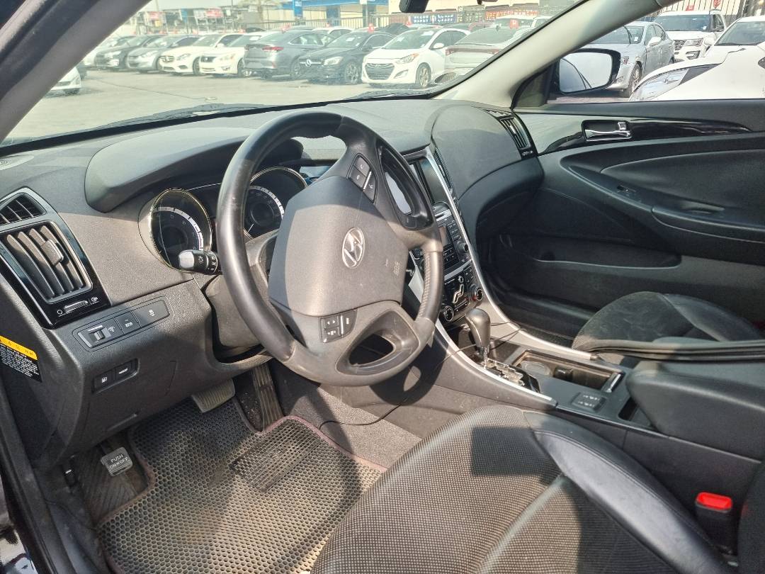 2011 HYUNDAI SONATA — 48009 KM — Lot 186085 — Ind. 12 - Marhaba Auctions Used Cars - Image 6