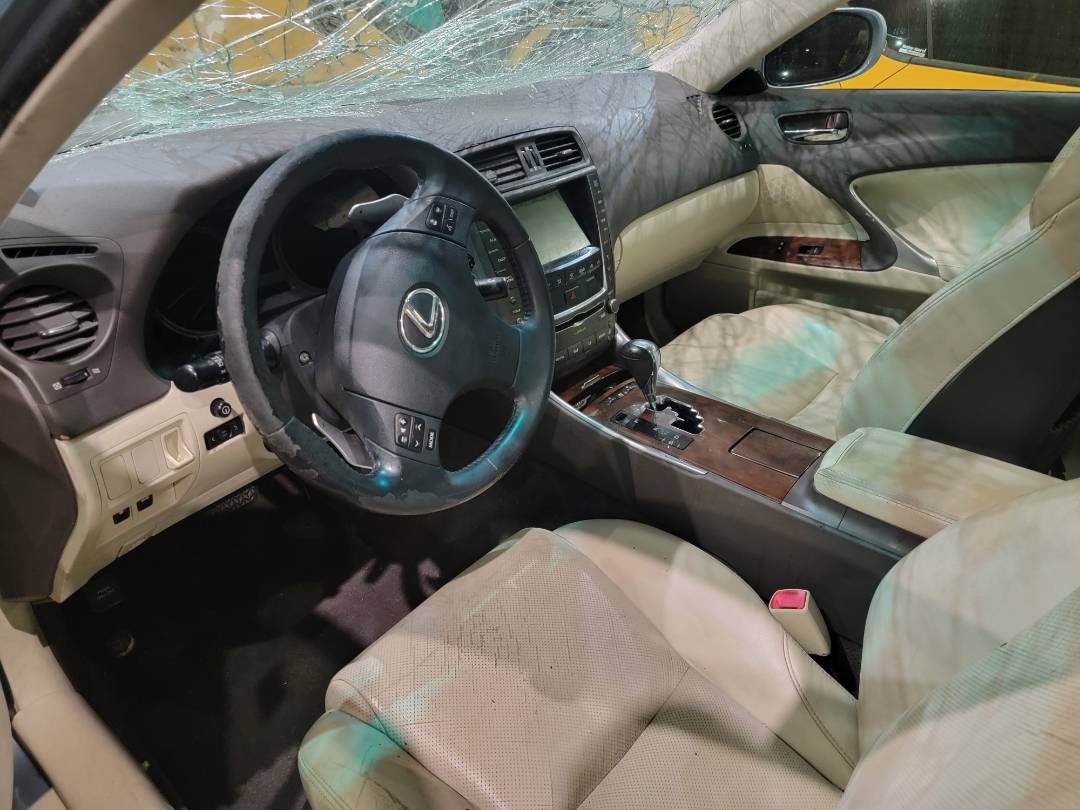 2010 LEXUS IS 250 — 158882 Miles — Lot 81890344 — Main - Marhaba Auctions Used Cars - Image 7