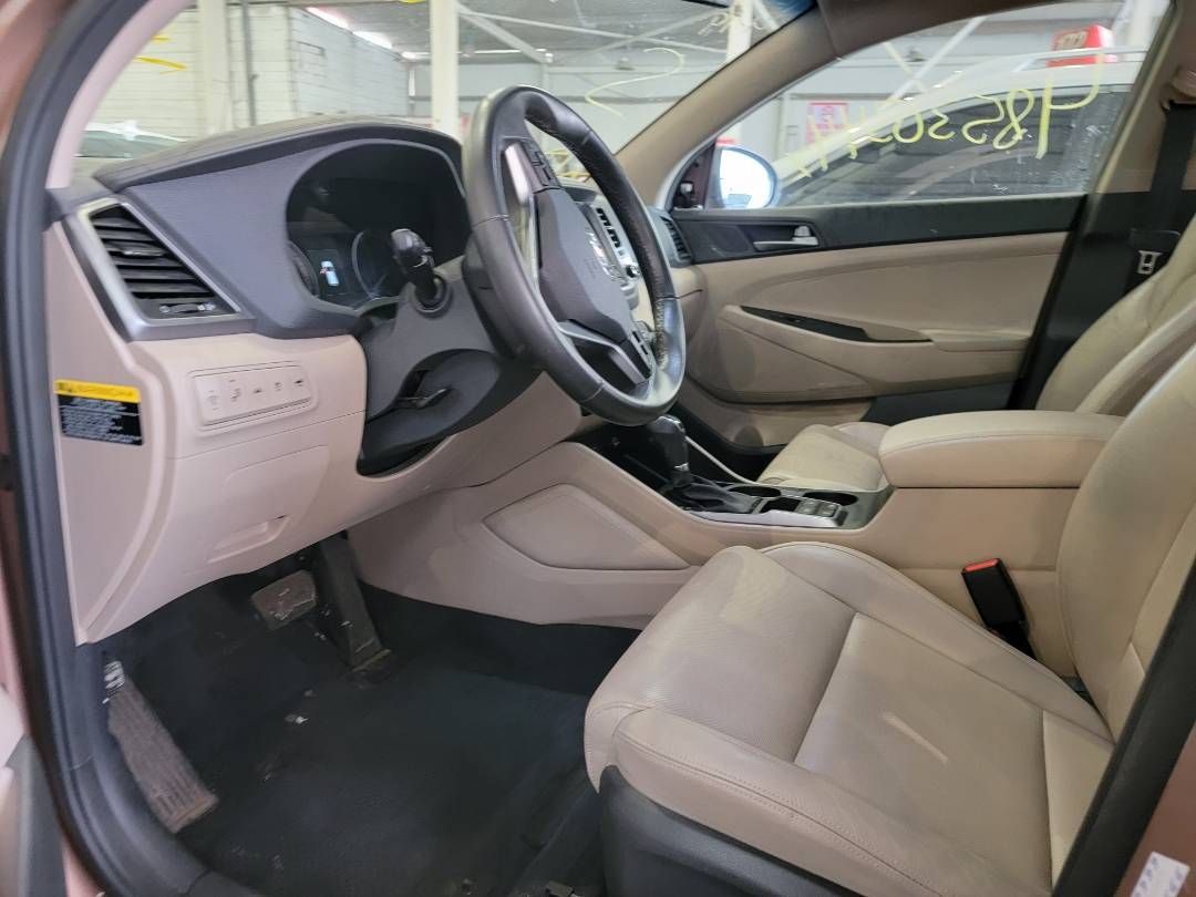 2016 HYUNDAI TUCSON — 70005 Miles — Lot U126295 — Souq - Marhaba Auctions Used Cars - Image 8