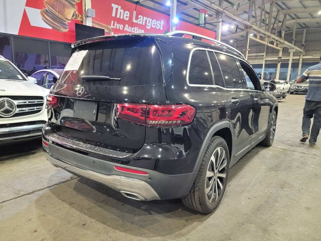2020 MERCEDES BENZ GLB 250 — 120751 KM — Lot 4LW053170 — Main - Marhaba Auctions Used Cars - Image 3