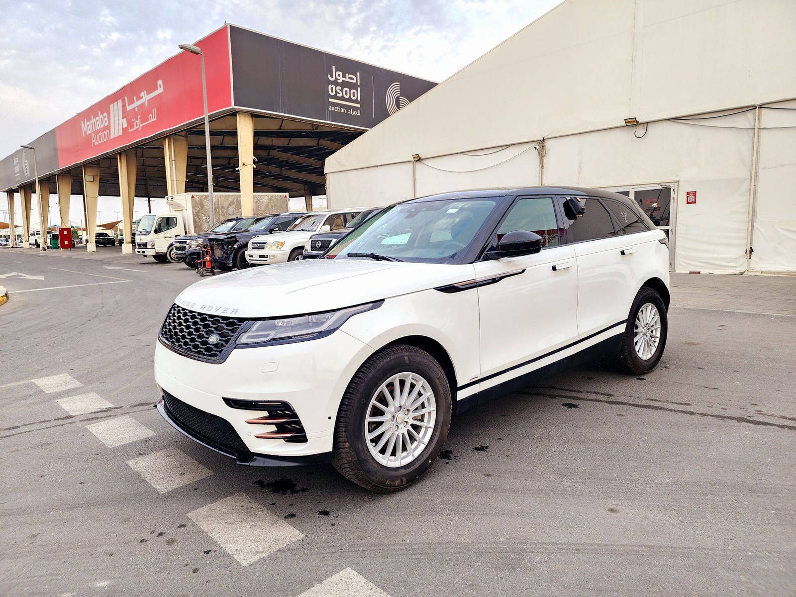 2019 LAND ROVER RANGE ROVER VELAR — 70288 Miles — Lot 215923 — Souq - Marhaba Auctions Used Cars - Image 5