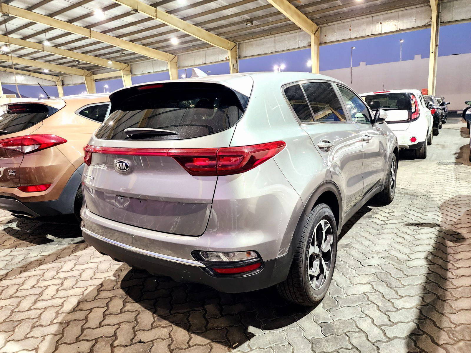 2021 KIA SPORTAGE — 62934 Miles — Lot 61751434 — Souq - Marhaba Auctions Used Cars - Image 3