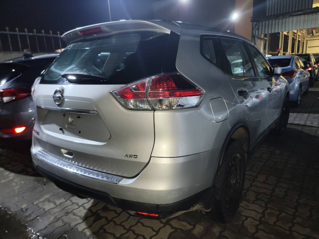 2016 NISSAN ROGUE — 160570 Miles — Lot 78764823 - Marhaba Auctions Used Cars - Image 4