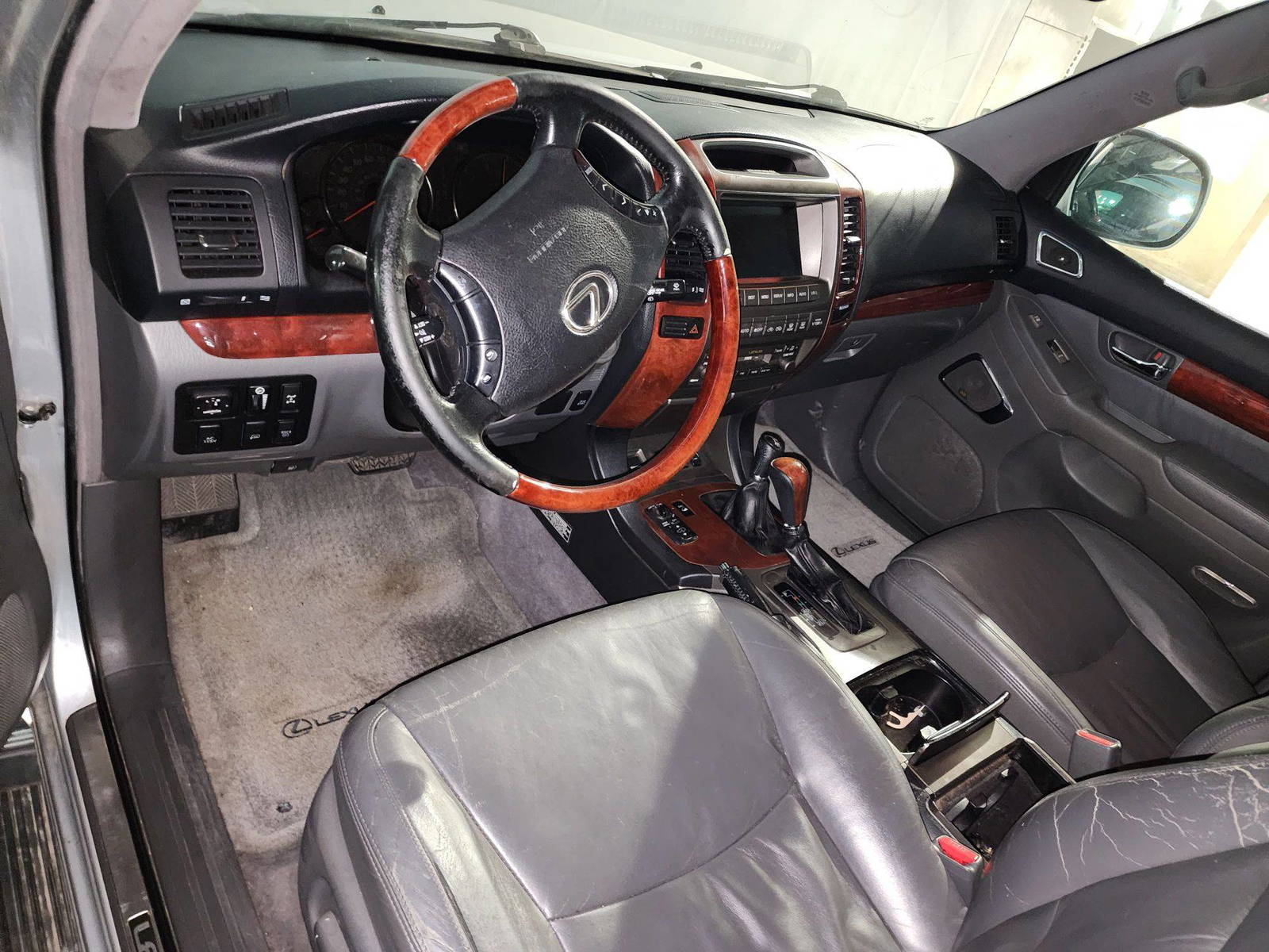 2008 LEXUS GX 470 — 287824 Miles — Lot 72527213 - Marhaba Auctions Used Cars - Image 10