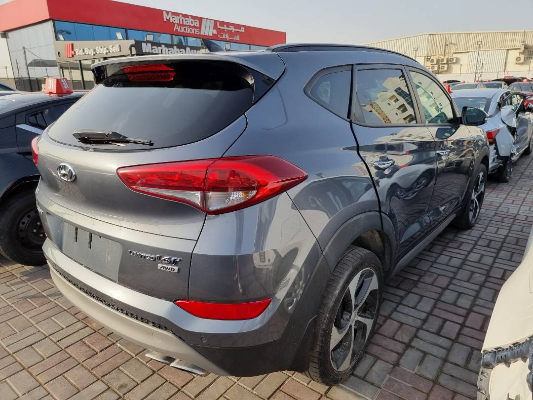 2017 HYUNDAI TUCSON — 193539 Miles — Lot 46164654 — Ind. 12 - Marhaba Auctions Used Cars - Image 4