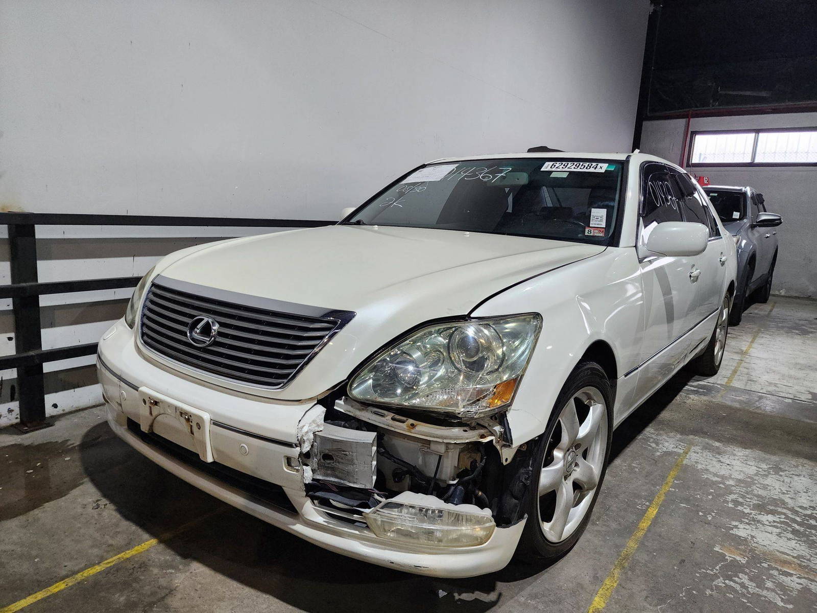 2005 LEXUS LS 430 — 169689 Miles — Lot 14367 — Main - Marhaba Auctions Used Cars - Image 4