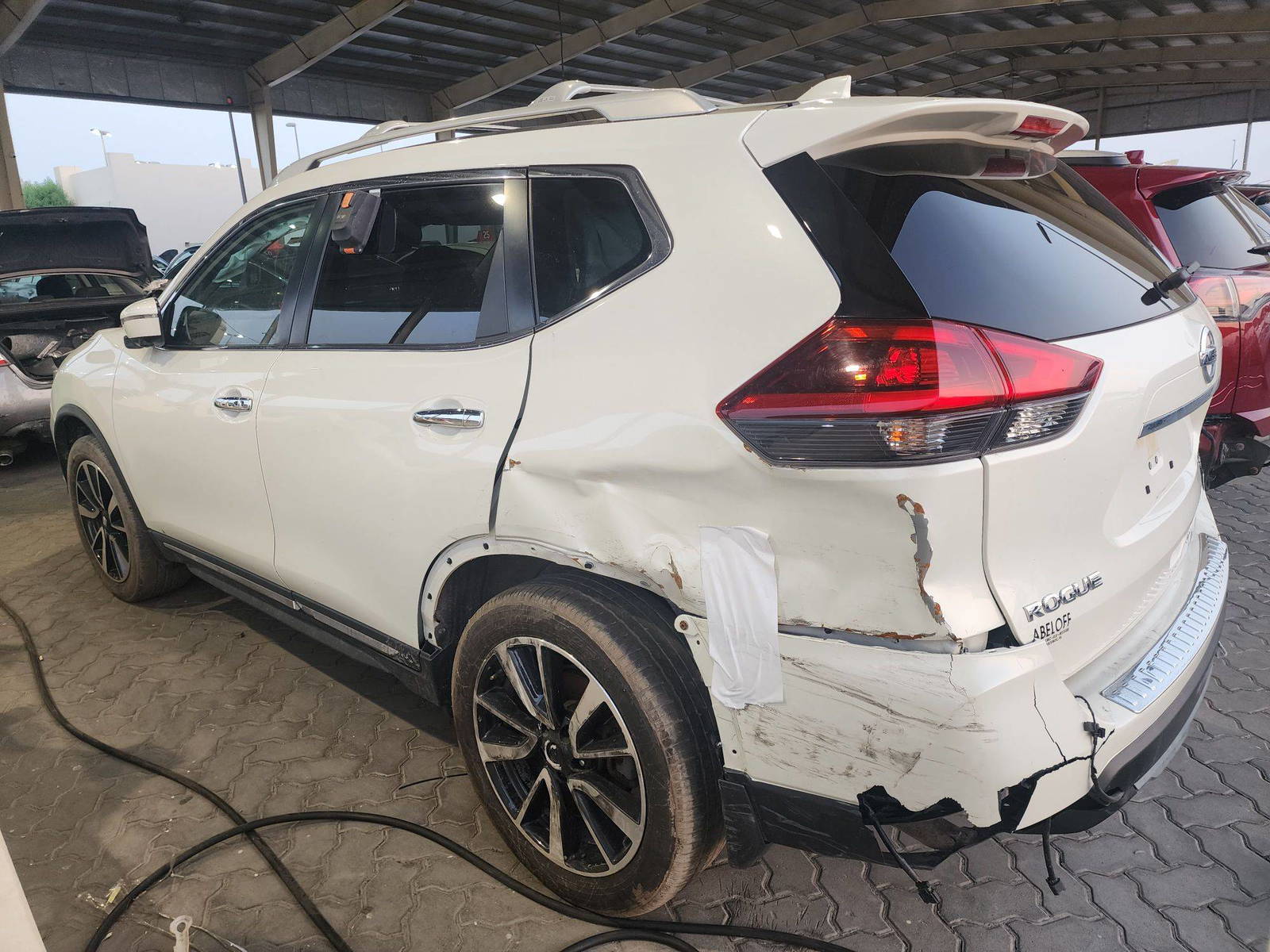 2018 NISSAN ROGUE — 75364 Miles — Lot 39793054 — Souq - Marhaba Auctions Used Cars - Image 5