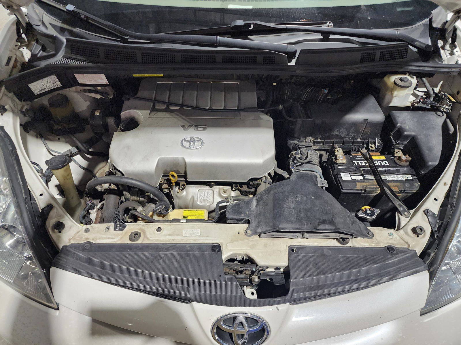2007 TOYOTA SIENNA — 297718 Miles — Lot 51610 — Al Quoz - Marhaba Auctions Used Cars - Image 12