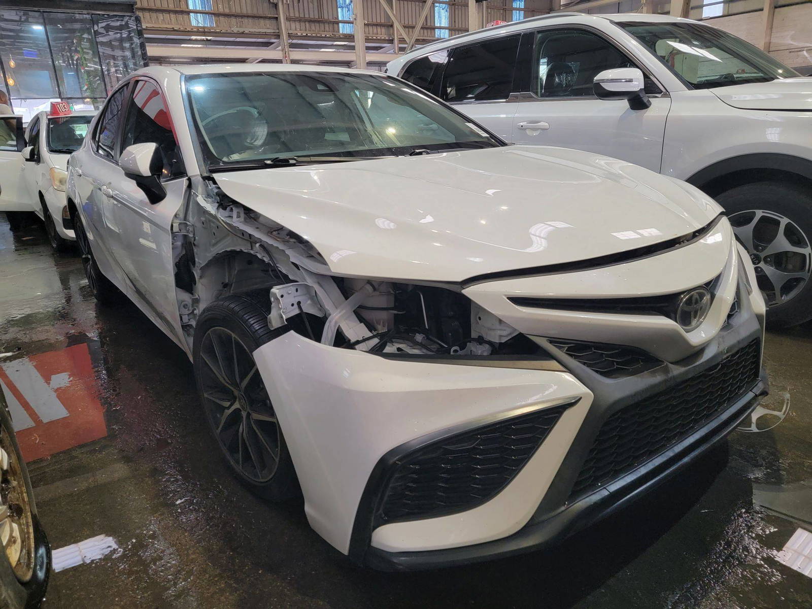 2021 TOYOTA CAMRY — 61128 Miles — Lot 93502375 — Main - Marhaba Auctions Used Cars - Image 4