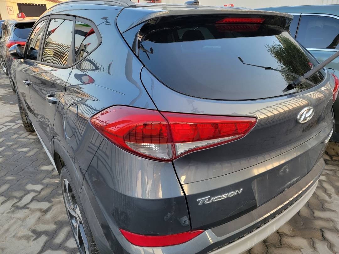 2017 HYUNDAI TUCSON — 81373 Miles — Lot 37531547 - Marhaba Auctions Used Cars - Image 4