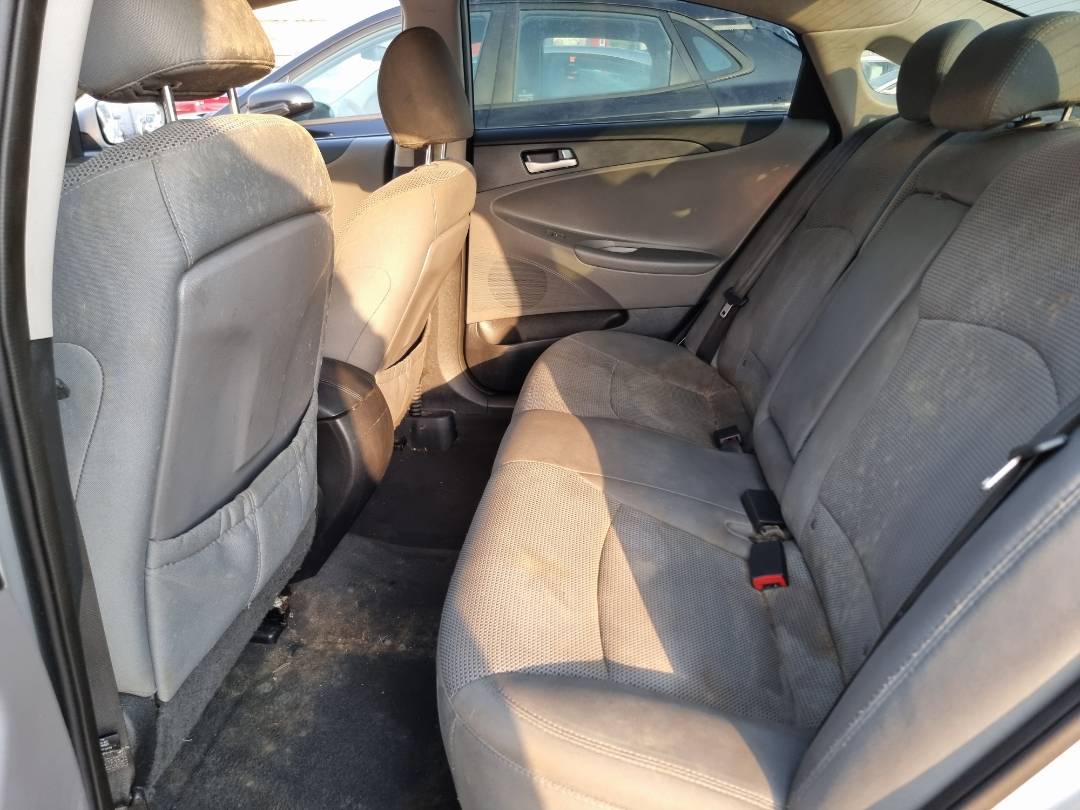 2014 HYUNDAI SONATA — 181421 Miles — Lot 125487 — Ind. 12 - Marhaba Auctions Used Cars - Image 7