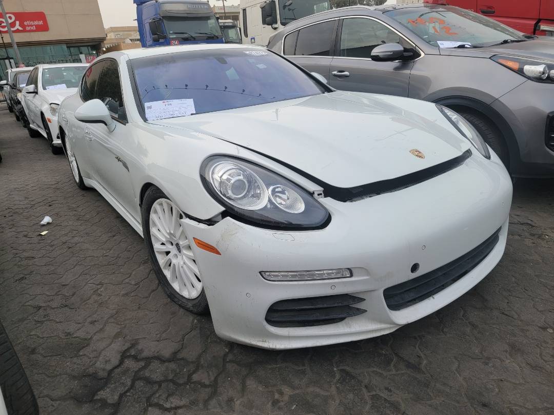 2015 PORSCHE PANAMERA S — 75915 Miles — Lot FL040036 — Main - Marhaba Auctions Used Cars - Image 4