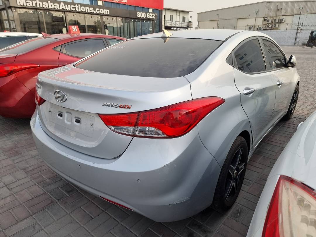 2012 HYUNDAI AVANTE — 155871 KM — Lot 124578 — Ind. 12 - Marhaba Auctions Used Cars - Image 5