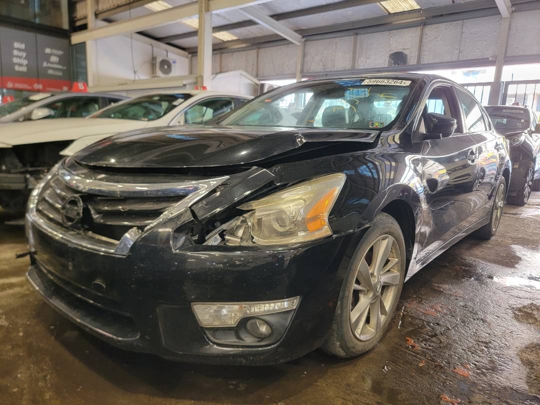 2015 NISSAN ALTIMA — 106744 Miles — Lot FC213561 — Main - Marhaba Auctions Used Cars - Image 5