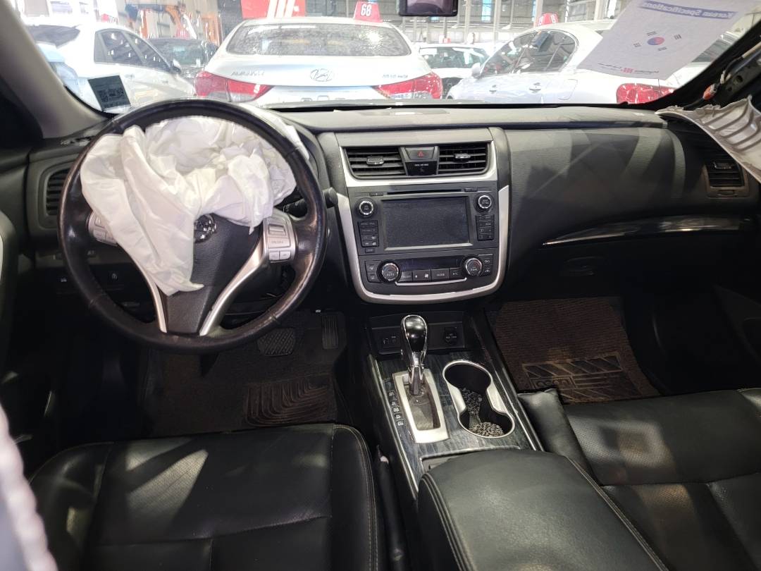 2017 NISSAN ALTIMA — 183987 KM — Lot 107344 — Souq - Marhaba Auctions Used Cars - Image 7