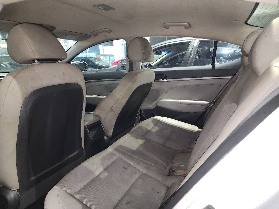 2017 HYUNDAI ELANTRA — 157205 Miles — Lot 40748094 — Souq - Marhaba Auctions Used Cars - Image 9