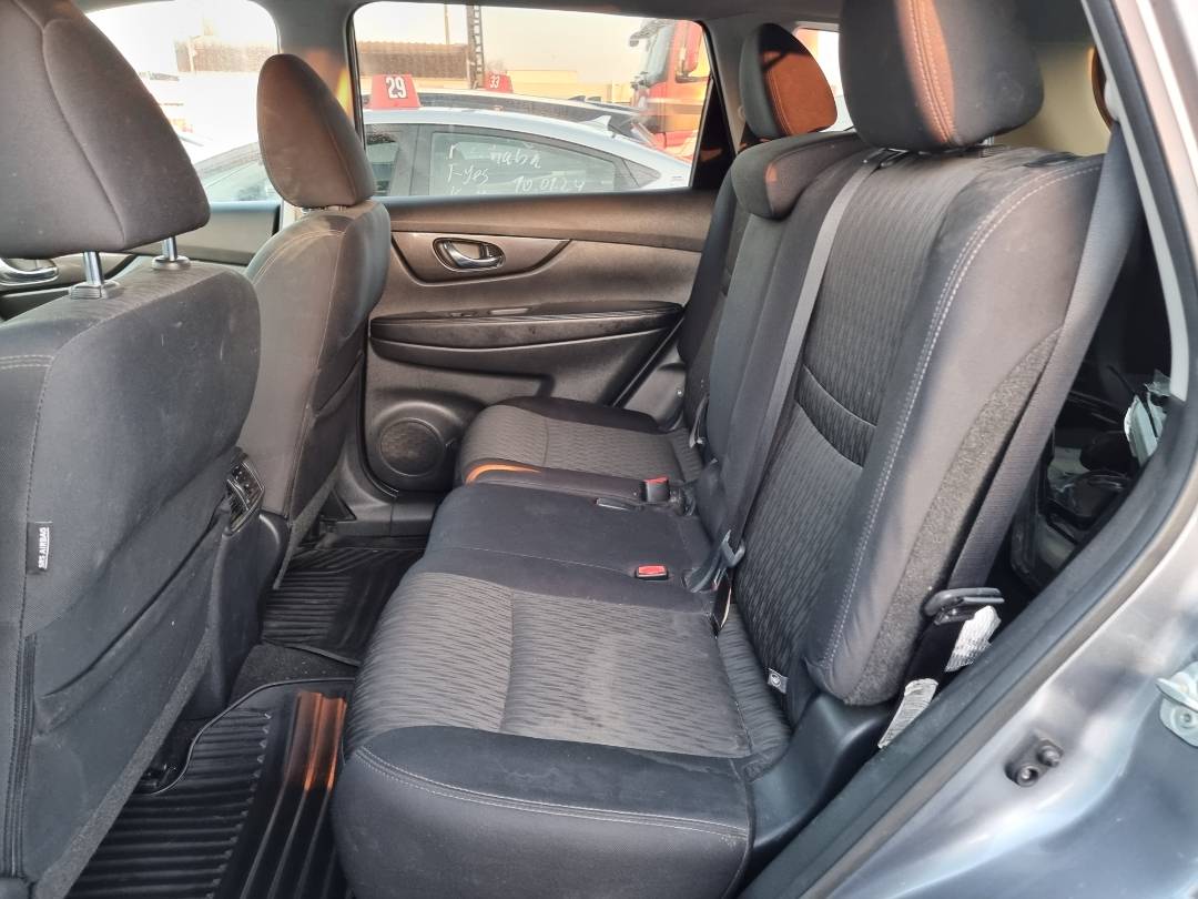 2018 NISSAN ROGUE — 146139 KM — Lot 125487 — Ind. 12 - Marhaba Auctions Used Cars - Image 6