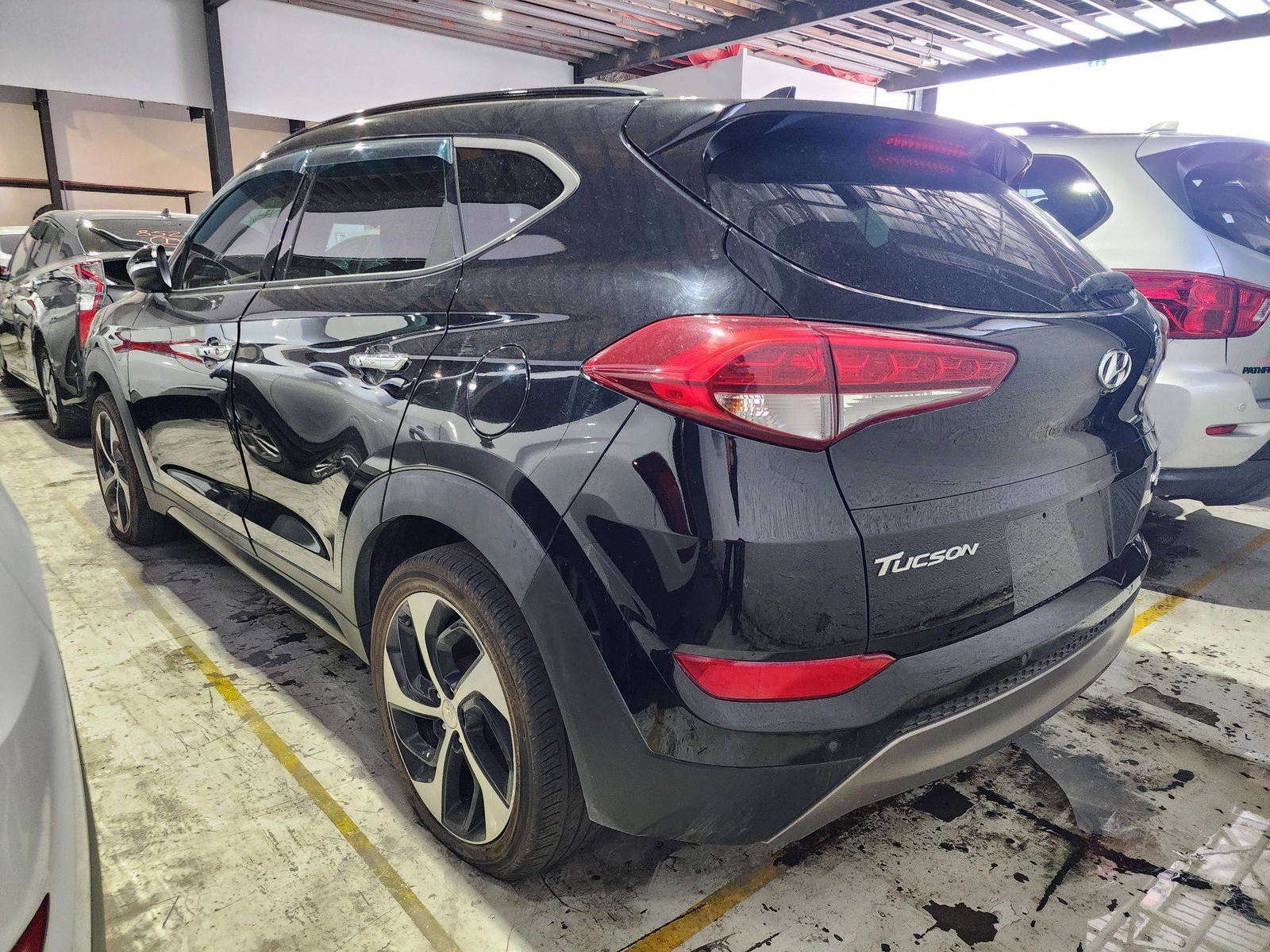 2016 HYUNDAI TUCSON — 136228 Miles — Lot 40808687 — Al Quoz - Marhaba Auctions Used Cars - Image 4