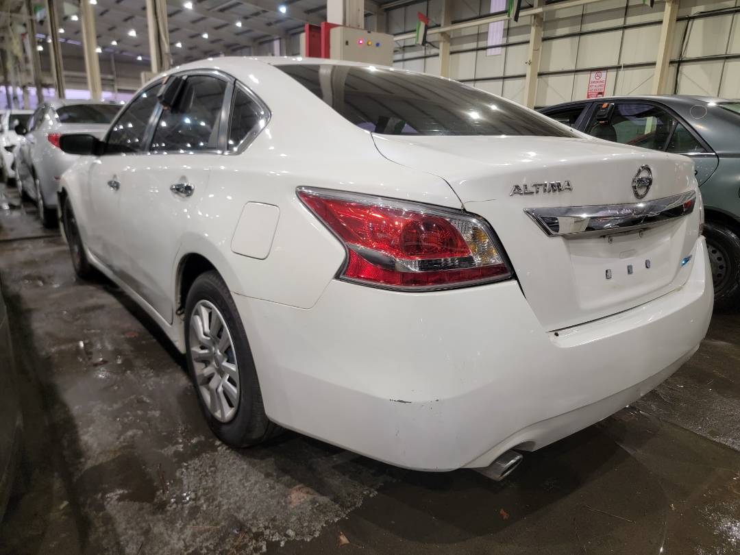 2014 NISSAN ALTIMA — 118526 Miles — Lot 37904362 - Marhaba Auctions Used Cars - Image 3