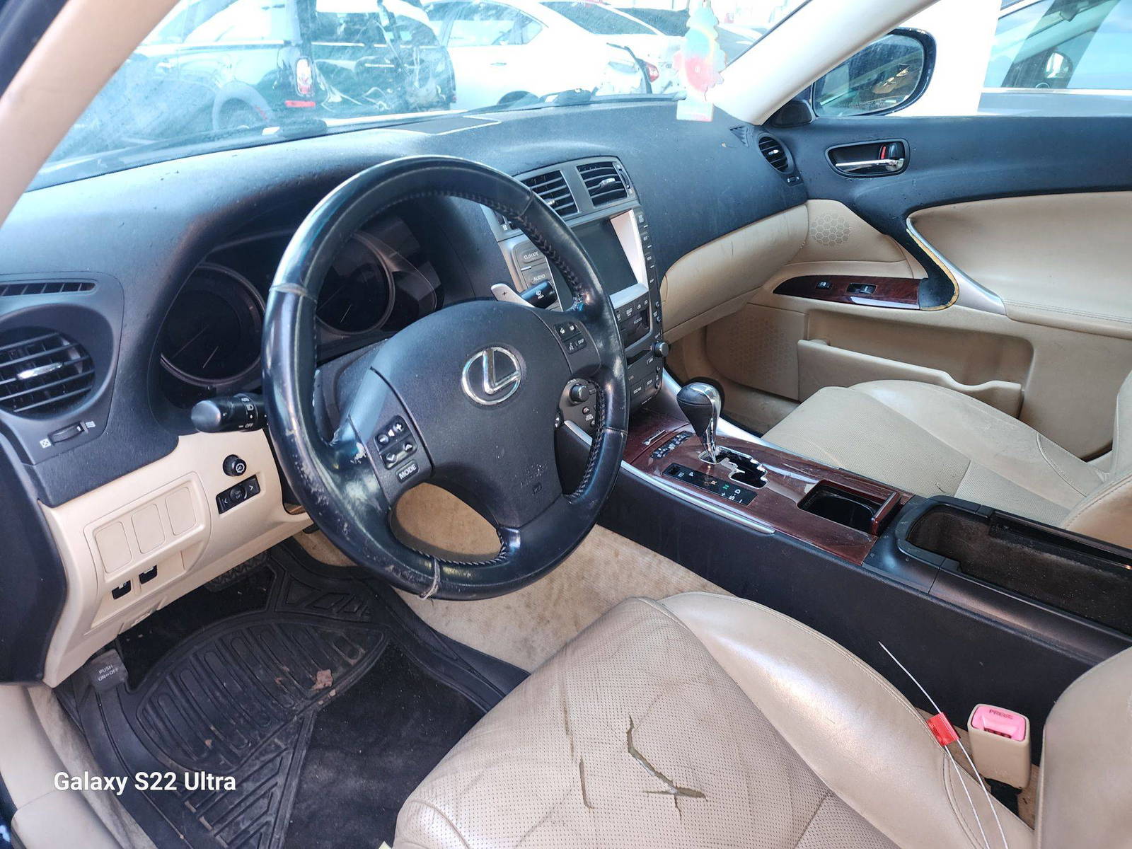 2007 LEXUS IS 250 — 230967 Miles — Lot 38383005 - Marhaba Auctions Used Cars - Image 5