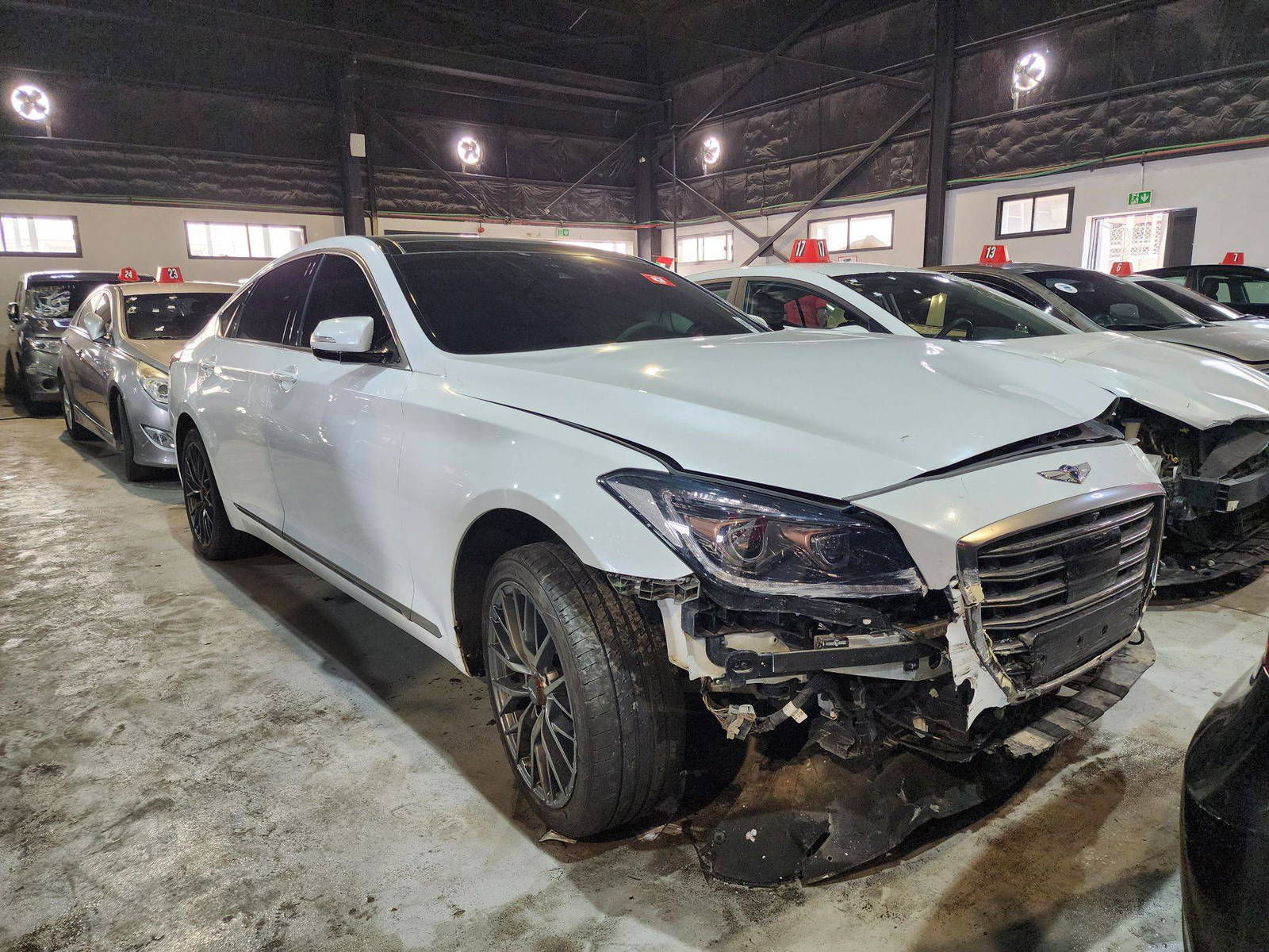 2018 GENESIS G80 — 133622 KM — Lot 241578 — Main - Marhaba Auctions Used Cars - Image 3