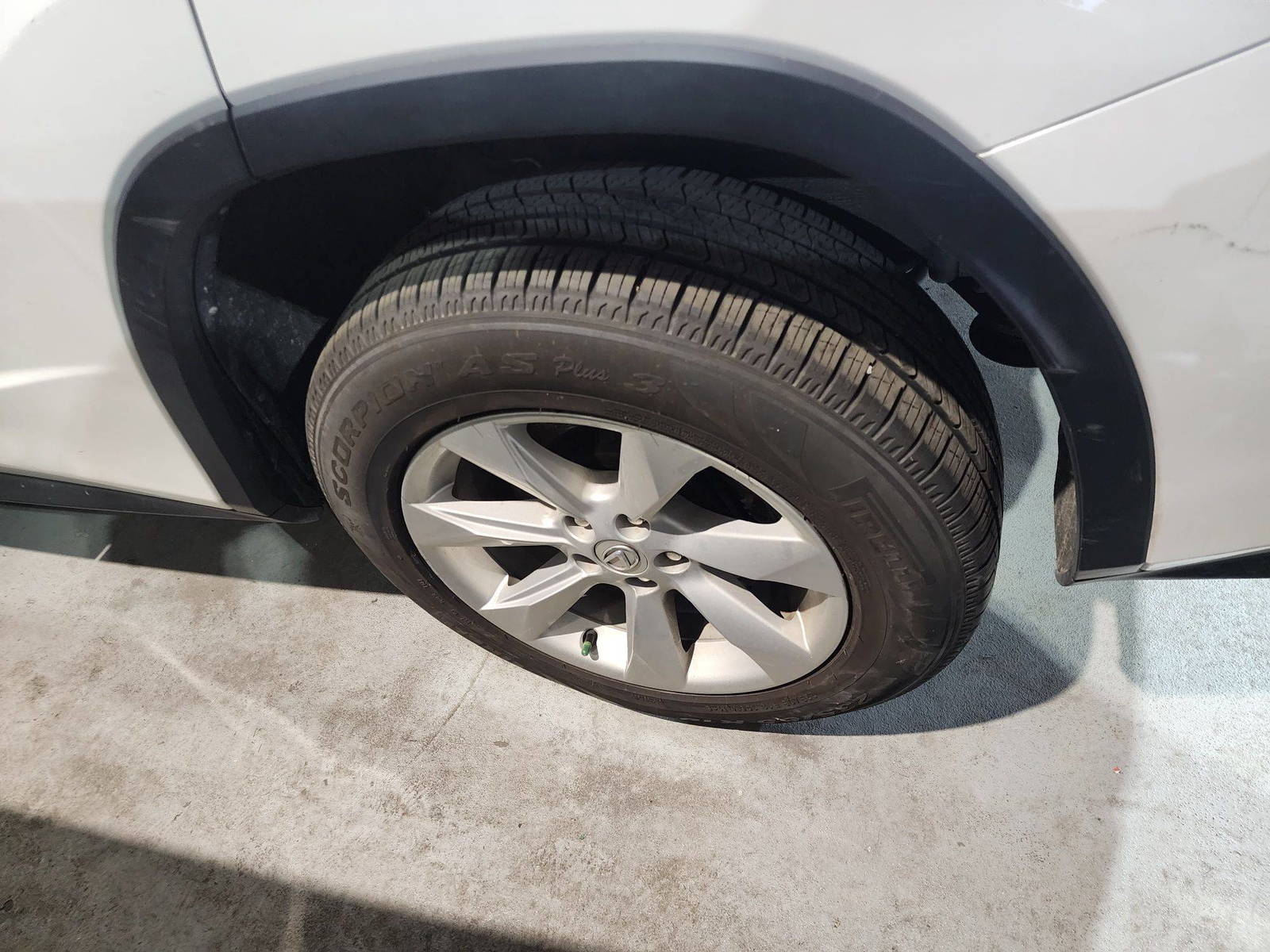 LEXUS RX 350 2016 - Marhaba Auction Used Cars - Image 11